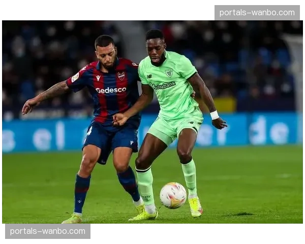 莱万特4-2-3-1反击效率极高，射正率100%成保级关键